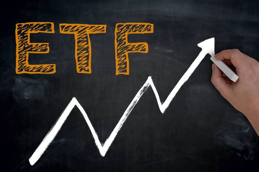 How to Diversify Income Through ETFs